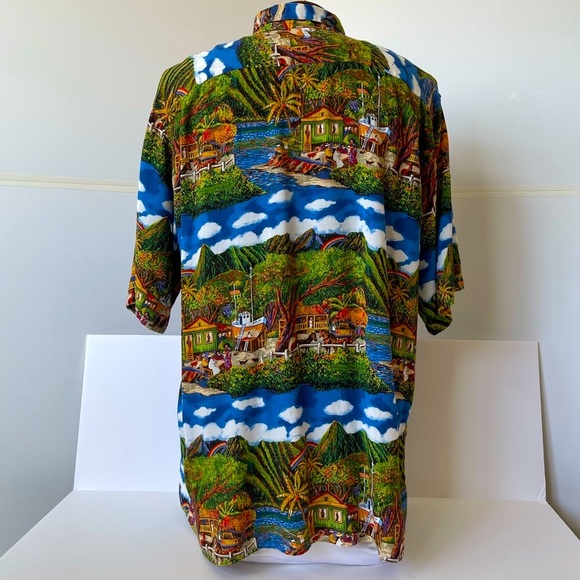 Reyn Spooner Men’s Hawaiian Shirt - Picture 9 of 14